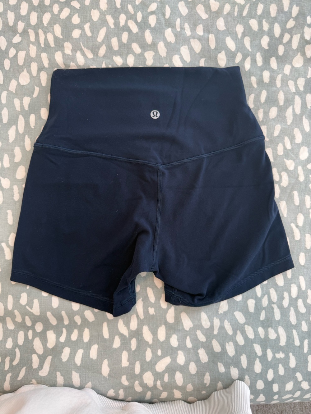 lululemon athletica navy Align 3 inch shorts